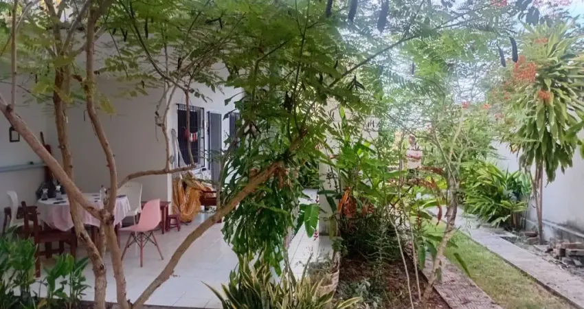 Casa em tabatinga bem próxima à praia com um terreno espaçoso