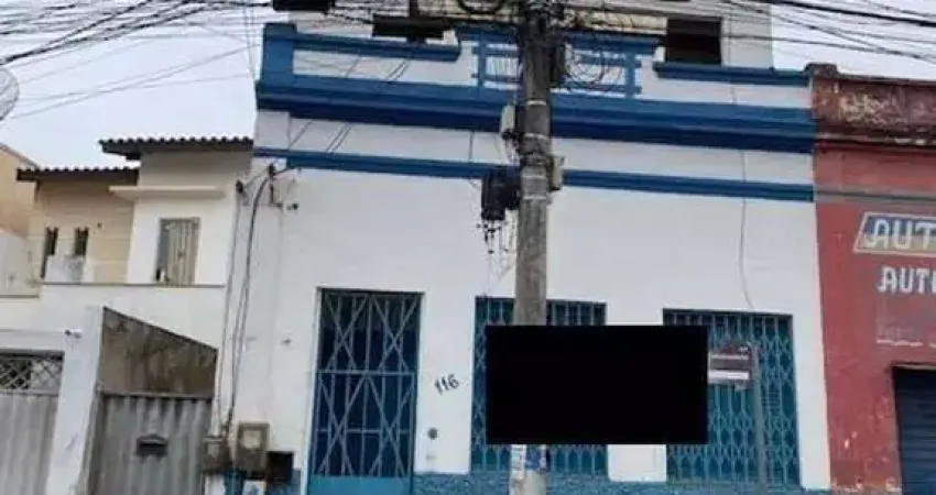 Casa com 3 quartos à venda no Centro, Campos dos Goytacazes 