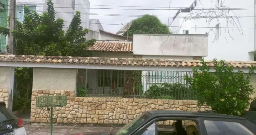 Casa em Parque São Caetano  -  Campos dos Goytacazes