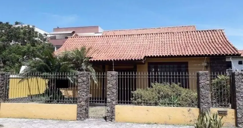 Casa com 4 quartos à venda no Parque Turf Club, Campos dos Goytacazes 