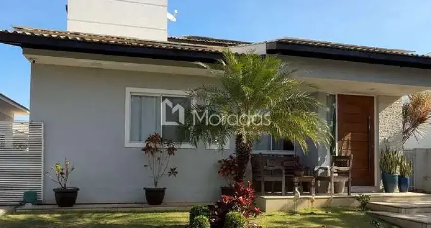 Casa com 6 quartos à venda na Vila da Rainha, Campos dos Goytacazes 