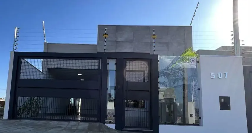 Casa com 3 quartos para alugar na Rua Pioneiro Hideo Toda, 507, Zona 31, Maringá