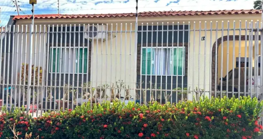 Casa com 3 quartos à venda na Rua Pioneiro Rinzo Guinoza, 55, Jardim Dourados, Maringá
