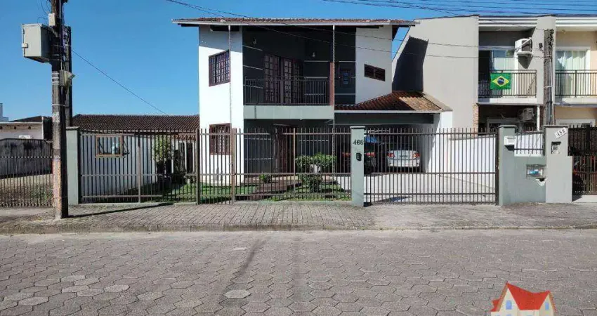 Imperdivel !Sobrado Residencial Averbado C/Otimo Padrao +Moveis Planejados +Area de Festa e Edicual aos Fundos No Bairro Comasa!