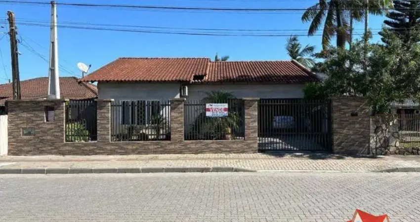 Residencia em Alvenaria C/Laje +Area C/Churrasqueira e Terreno C/364m2 No Bairro Aventureiro!