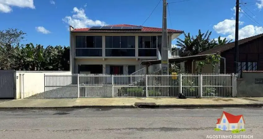 Sobrado residencial c/03 quitinetes + apto no piso superior c/terreno de 300,00 m2 no jardim paraiso!