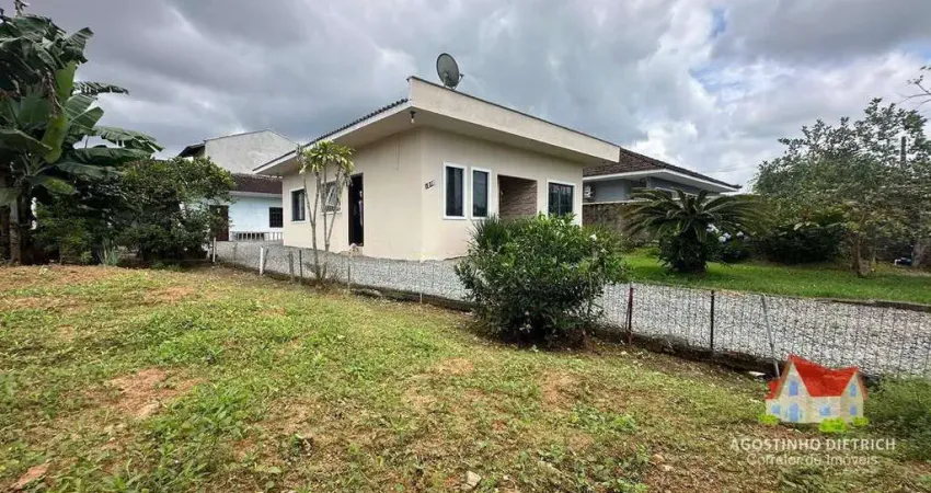 Residencia em Alvenaria C/Laje +Edicula +Moveis e Terreno de Esquina C/Area de 509,00 m2 No Aventureiro!
