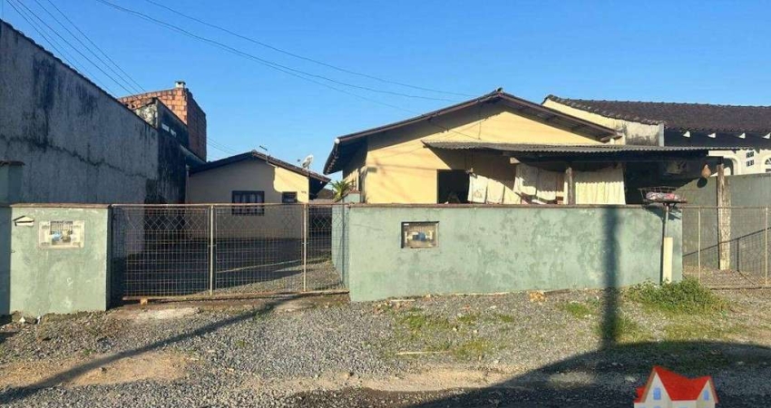 Terreno C/ Area 360,00 m2 +02 Residencias em Alvenaria No Bairro Aventureiro !