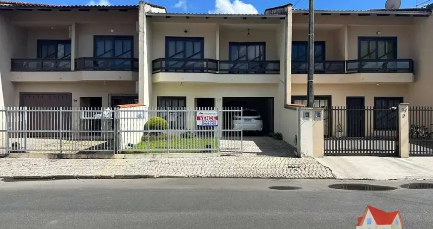 Sobrado Geminado C/03 Quartos C/Suite + Moveis Planejados +Area C/Churrasqueira + Vaga de Garagem Coberta No Bairro Costa e Silva!