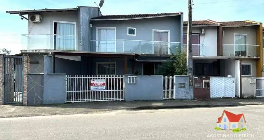 Sobrado Geminado C/03 Quartos + Moveis Planejados + Pergolado + Area C/Churrasqueira No J. Paraiso!