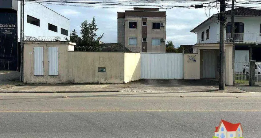 Apartamento No Piso Terreo C/02 Quartos + Moveis Planejados + Sacada C/Churrasq.+ Garagem Coberta No J.Iririu!