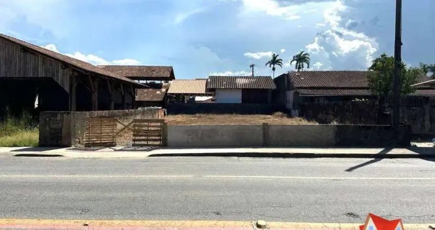 Lindo Terreno Fazendo Frente P/Tuiuti C/Area de 331,00 m2 Aterrado e Parte Murado No Bairro J.Paraiso!