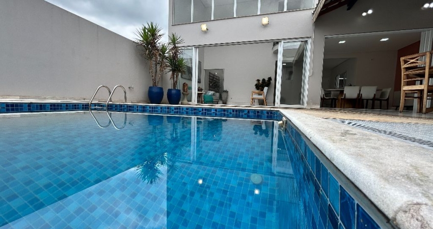 Casa a venda 3 quartos 1 suíte Condomínio  Lê France em Sorocaba - SP