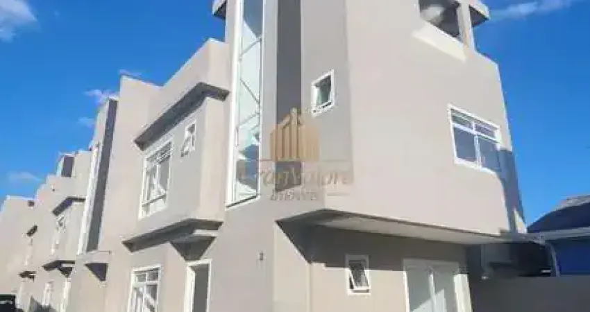 Sobrado com terraço á venda no Portão