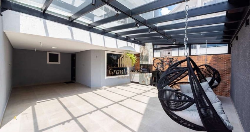 Tríplex em condomínio com 3 suítes e jacuzzi para locação