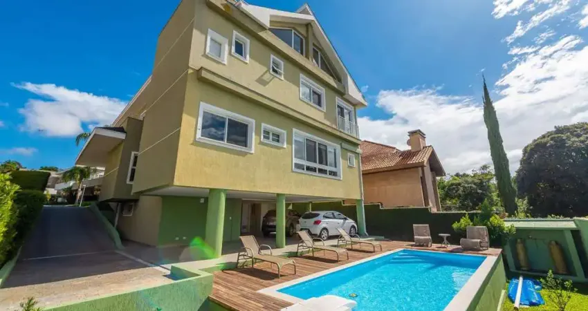 Casa em condomínio fechado com 5 quartos à venda na Rua José Benedito Cottolengo, 810, Campo Comprido, Curitiba