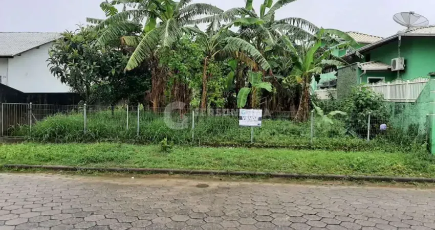 Terreno à venda no Centro, Penha 