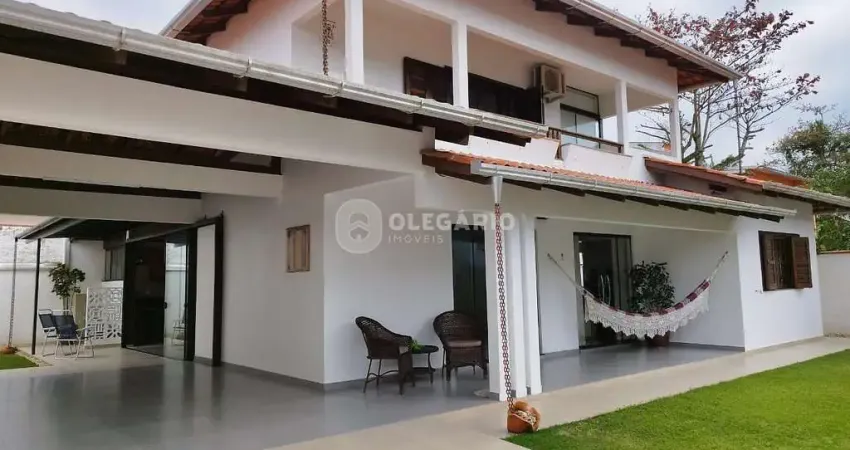 Casa com 3 quartos à venda na Praia de Armação do Itapocorói, Penha