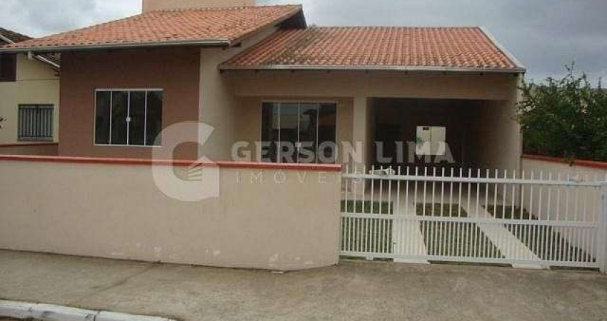 Casa com 3 quartos à venda no Centro, Penha 