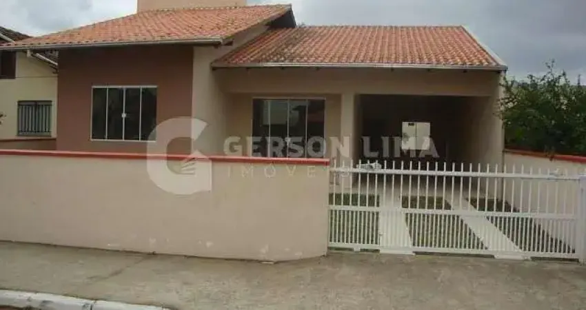 Casa com 3 quartos à venda no Centro, Penha