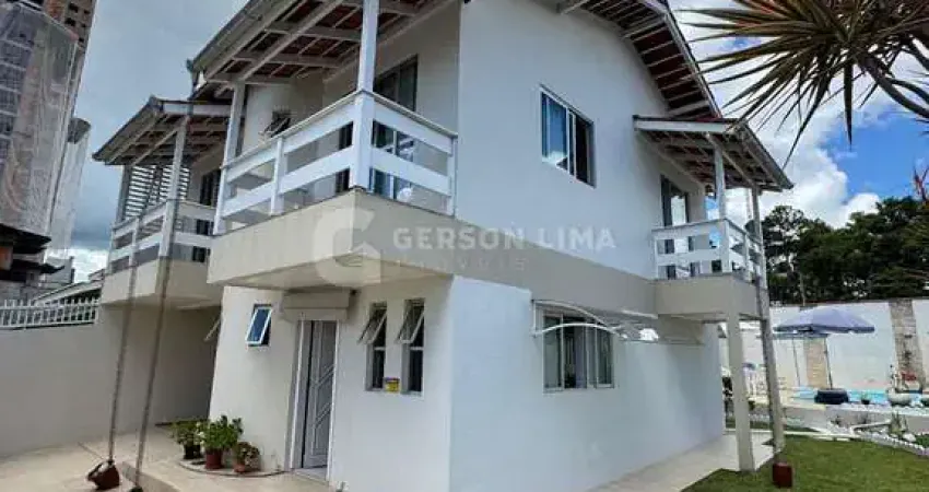 Casa com 4 quartos à venda no Centro, Balneário Piçarras 
