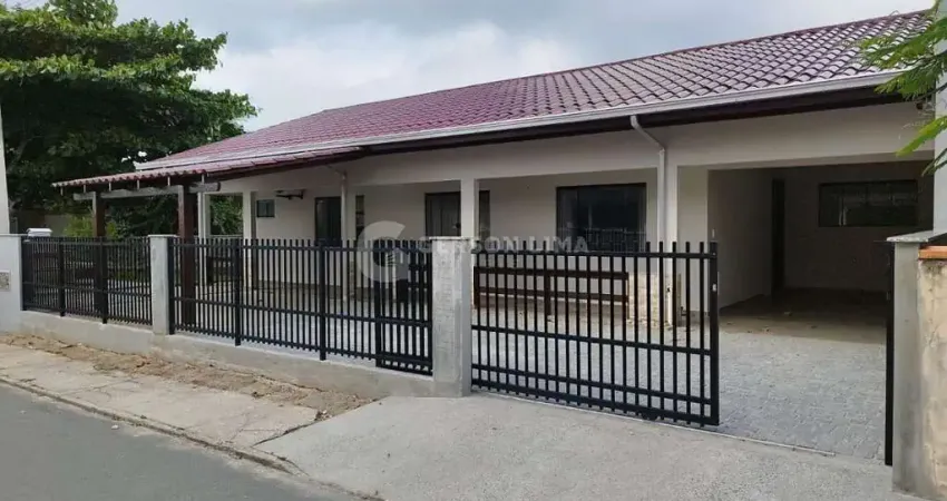 Casa com 3 quartos à venda na Praia de Armação do Itapocorói, Penha 