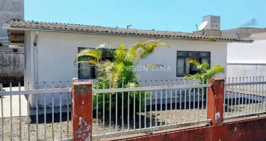 Casa com 2 quartos à venda no Gravatá, Penha 