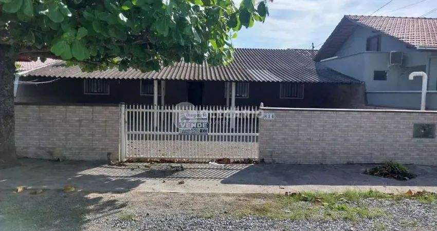 Casa com 8 dormitórios à venda, 170 m² por r$ 580.000,00 - armação - penha/sc