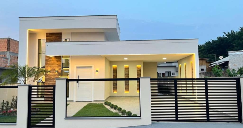 &amp;#127969; Casa de Alto Padrão no Vale Verde