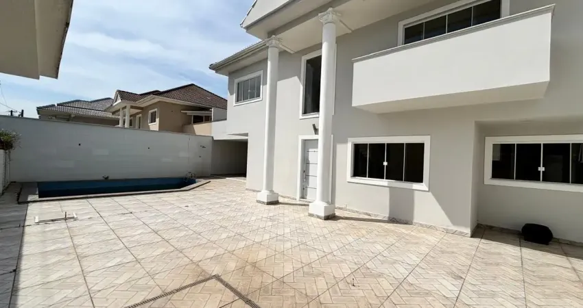 Casa em condomínio fechado com 4 quartos para alugar na Rua Daniel Barreto dos Santos, 137, Vargem Pequena, Rio de Janeiro