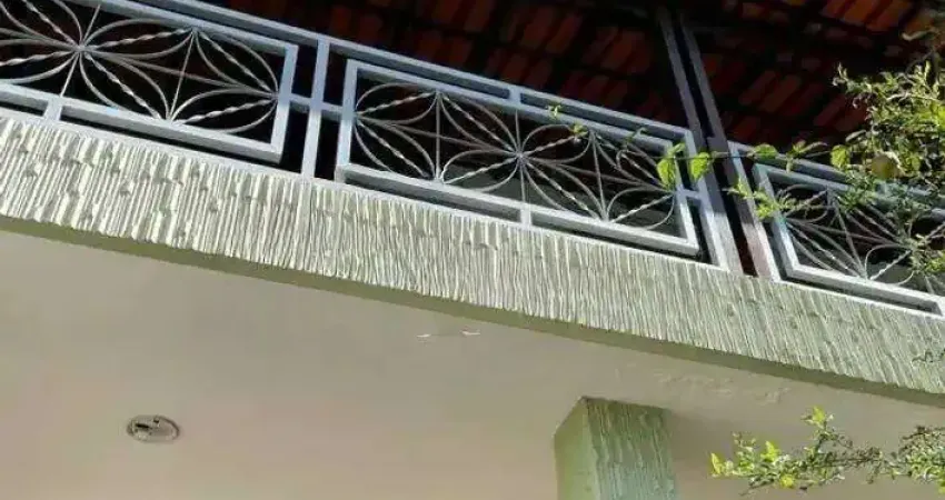 Casa com 7 quartos à venda no Alvorada, Contagem 