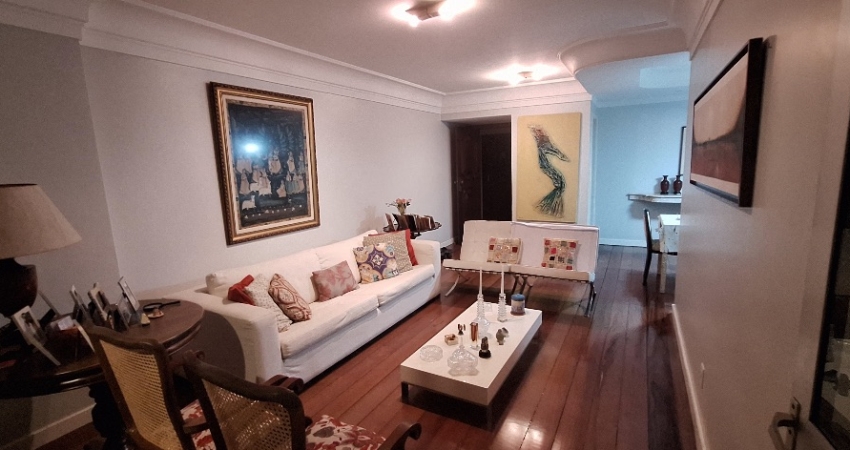 Lindo apartamento , a venda no coração do Canela