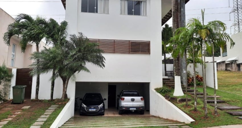 Linda casa Duplex, a venda no Alphaville ll