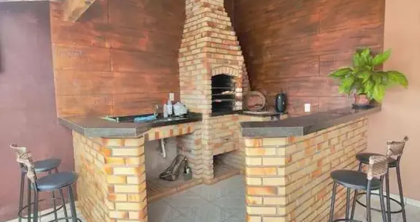 Casa com 3 dormitórios à venda, 131 m² por R$ 285.000,00 - Jardim do Lago - Rolândia/PR