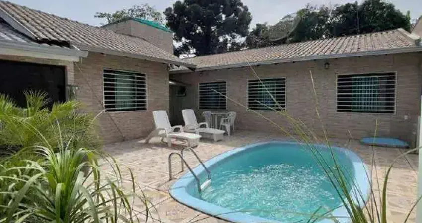 Casa com 3 quartos à venda no Centro, Rolândia 