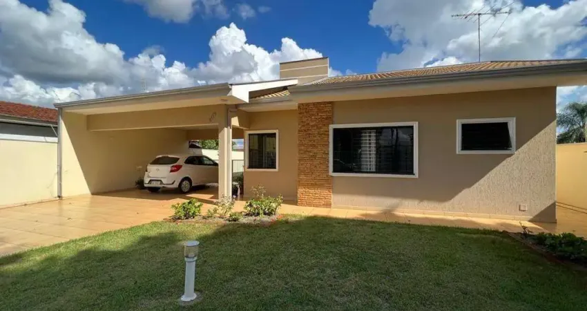 Casa com 3 dormitórios à venda por R$ 1.700.000 - Centro - Rolândia/PR