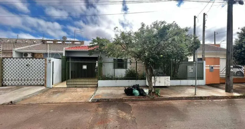 Casa com 3 dormitórios à venda, 163 m² por R$ 450.000,00 - kassato maru - Rolândia/PR