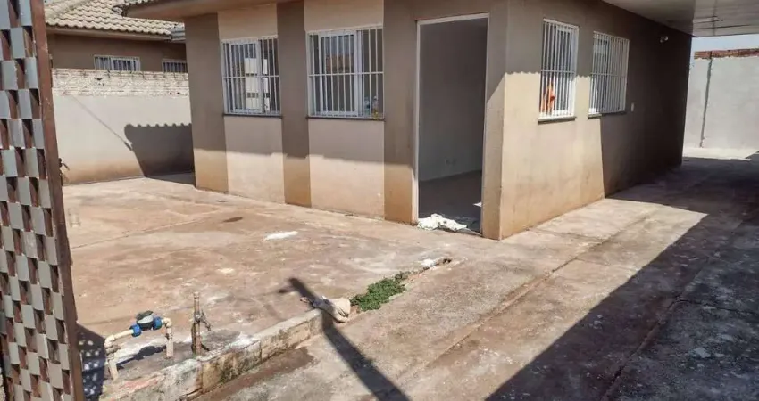 Casa com 2 quartos à venda no Conjunto Habitacional Tomie Nagatani, Rolândia 