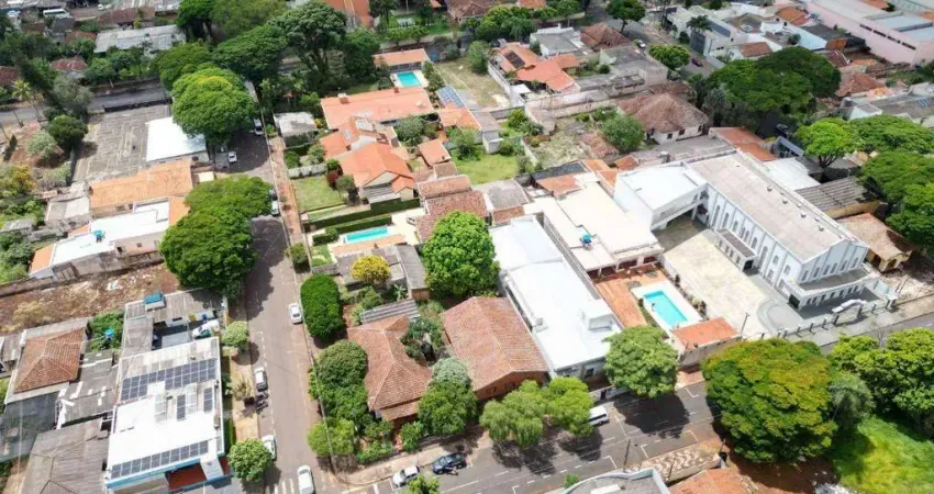 Casa com 600m² de terreno no Centro à venda por R$ 590.000 - Centro - Rolândia/PR