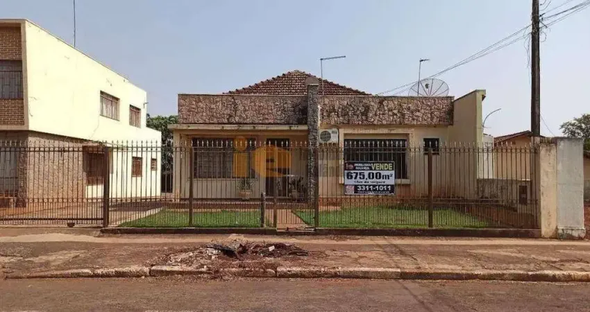 Terreno à venda, 675 m² por R$ 1.500.000,00 - Centro - Rolândia/PR