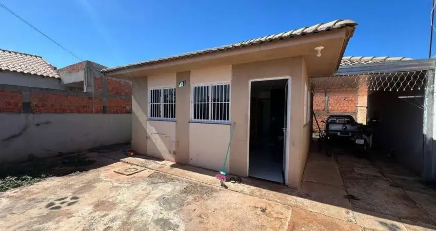 Casa com 2 dormitórios à venda, 54 m² por R$ 130.000,00 - Conjunto Habitacional Tomie Nagatani - Rolândia/PR