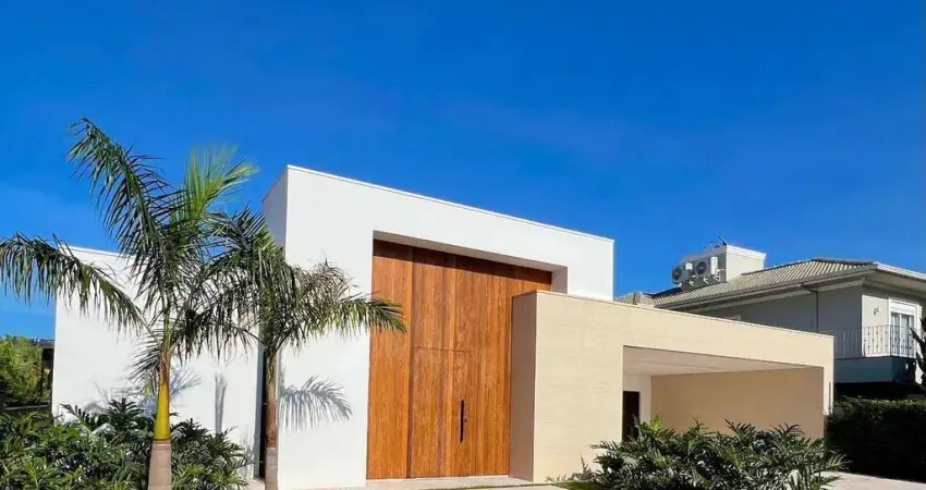 Casa com 3 Suítes à venda no Condomínio Villagio do Engenho por R$2.550.000 - Cambé/PR