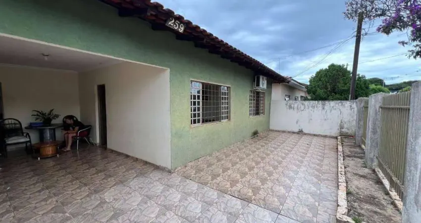 Casa com 4 dormitórios à venda, 360m² de área por R$ 369.000 - Jardim Novo Horizonte - Rolândia/PR
