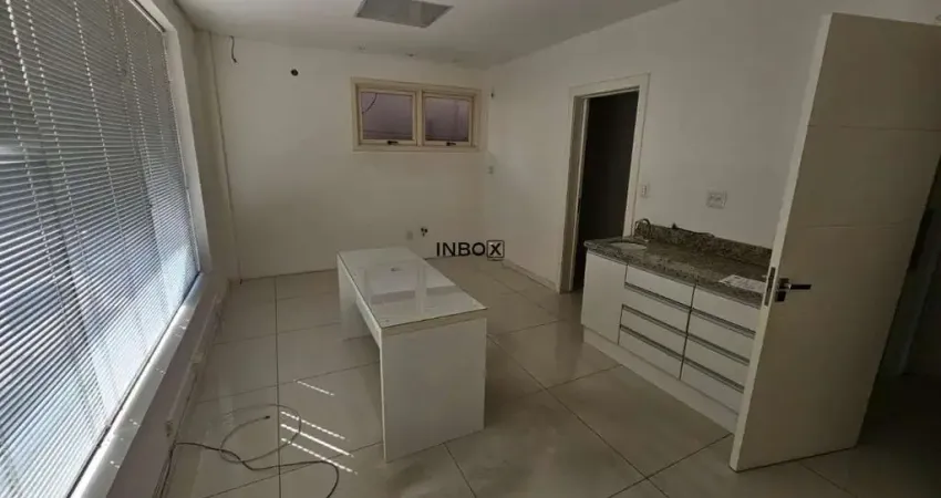 SALA COMERCIAL DE ANDAR COM 42,64M² PRIVATIVOS NO BAIRRO CENTRO NA CIDADE DE BENTO GONÇALVES
