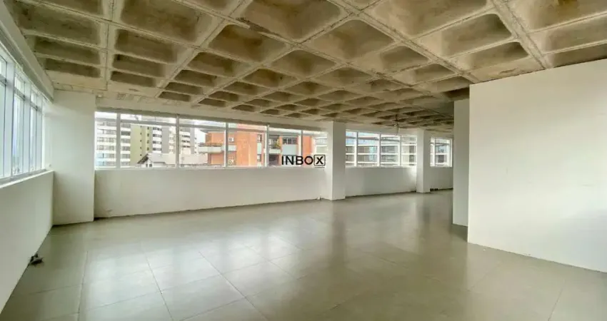 INBOX CIA IMOBILIÁRIA ALUGA - Sala comercial de andar na Cidade Alta.