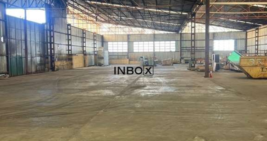 INBOX CIA IMOBILIARIA ALUGA - Pavilhão com 2000 m² no Maria Goretti.