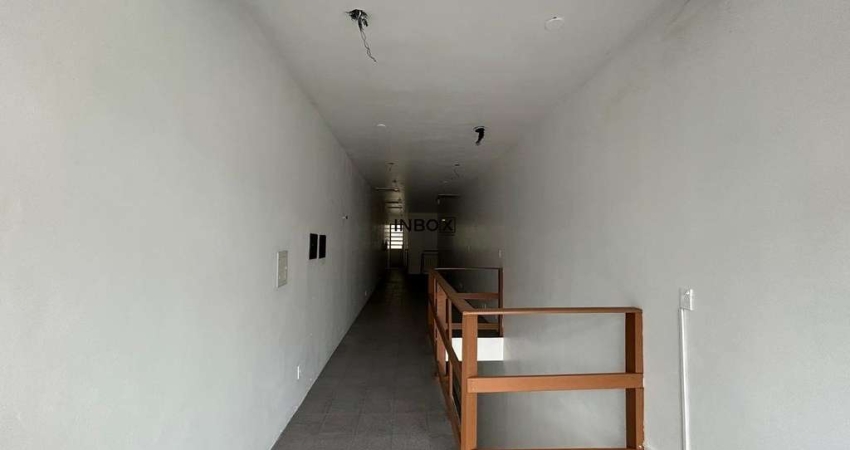 INBOX CIA IMOBILIARIA ALUGA - Ampla Sala Comercial no Centro de Bento Gonçalves.
