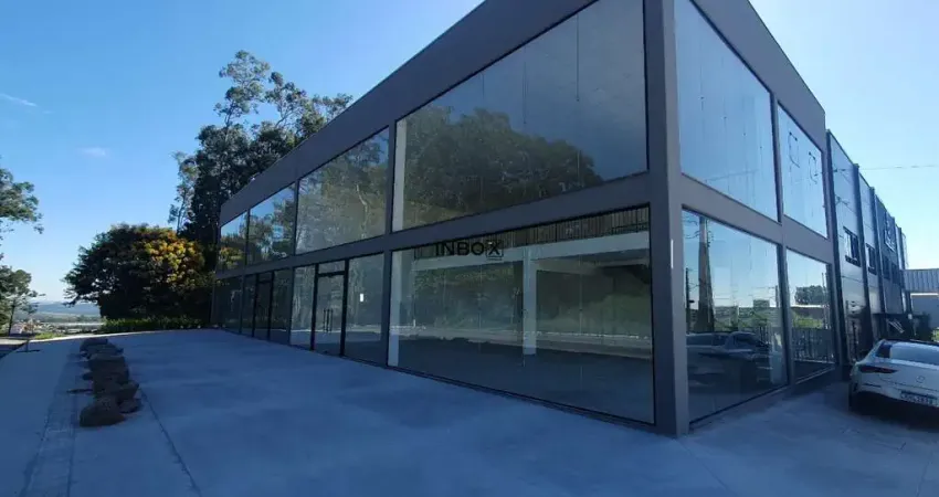 SALA COMERCIAL COM 200M² NO BAIRRO UNIVERSITÁRIO EM BENTO GONÇALVES