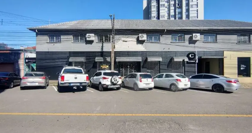 INBOX CIA IMOBILIÁRIA ALUGA - Sala Comercial térrea na Travessa três de Outubro, 120.