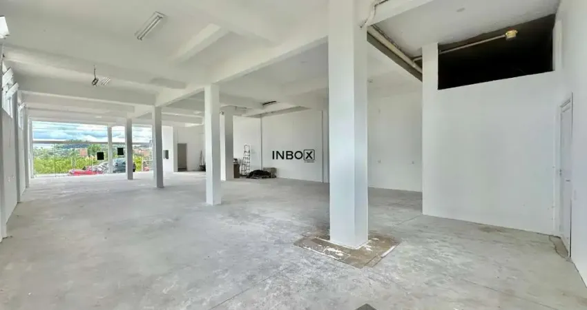 INBOX CIA IMOBILIÁRIA ALUGA - SALA COMERCIAL NO UNIVERSITÁRIO EM BENTO GONÇALVES.